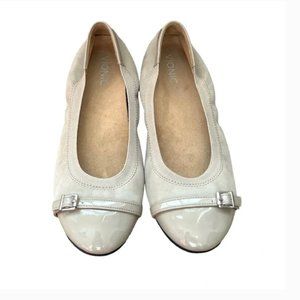 Vionic Neva Tan Ballet Flat